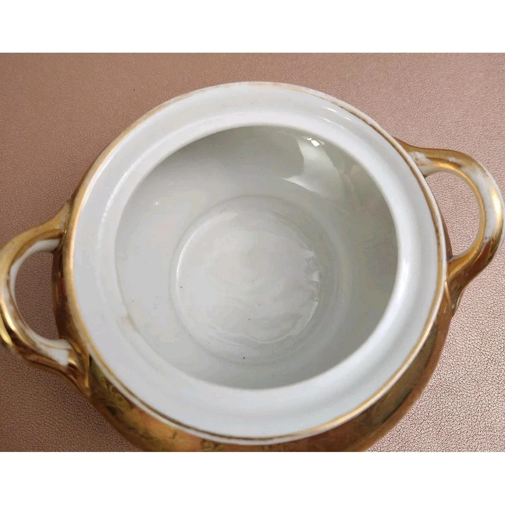 Edgewood China Warranted 22 Karat Gold Floral Decorative Sugar Bowl